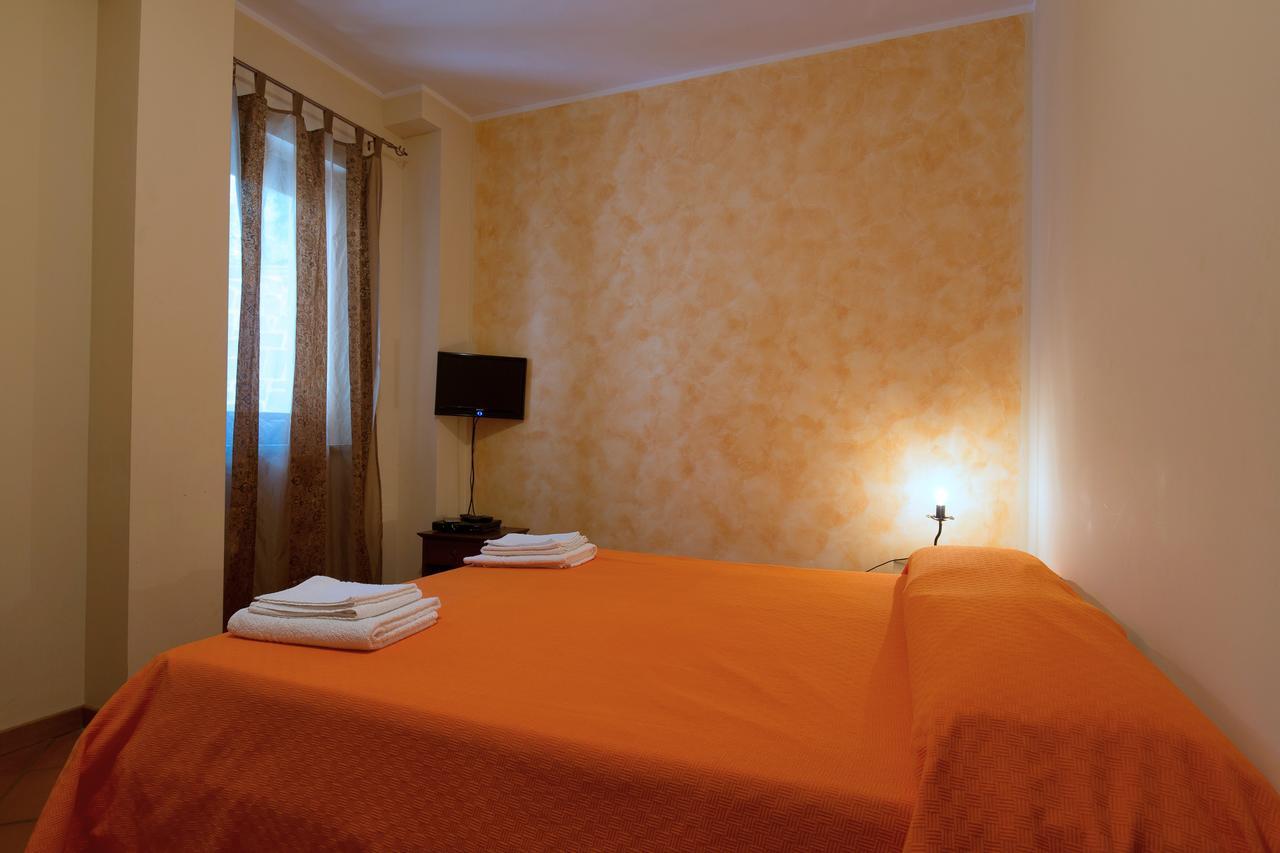 Вилла Turismo Rurale Il Sole Sant'Angelo di Brolo Номер фото