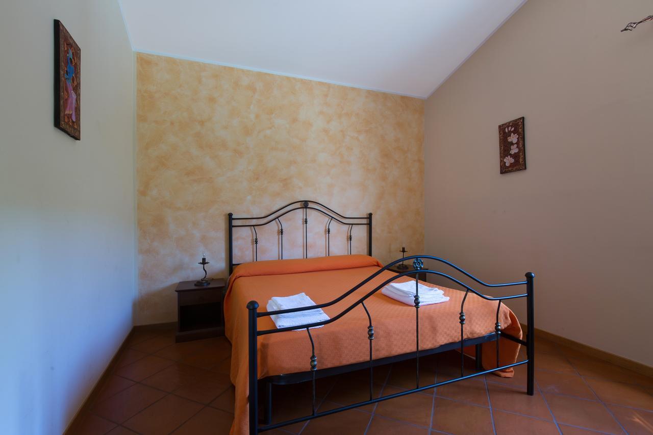 Вилла Turismo Rurale Il Sole Sant'Angelo di Brolo Экстерьер фото